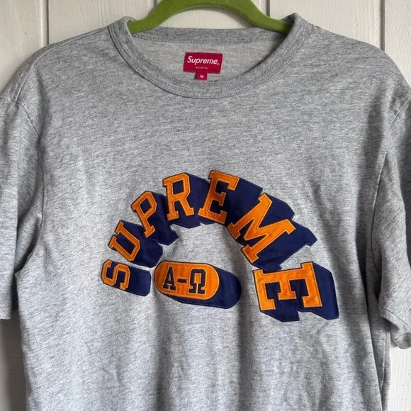 Supreme Light Grap Embroidered Tee